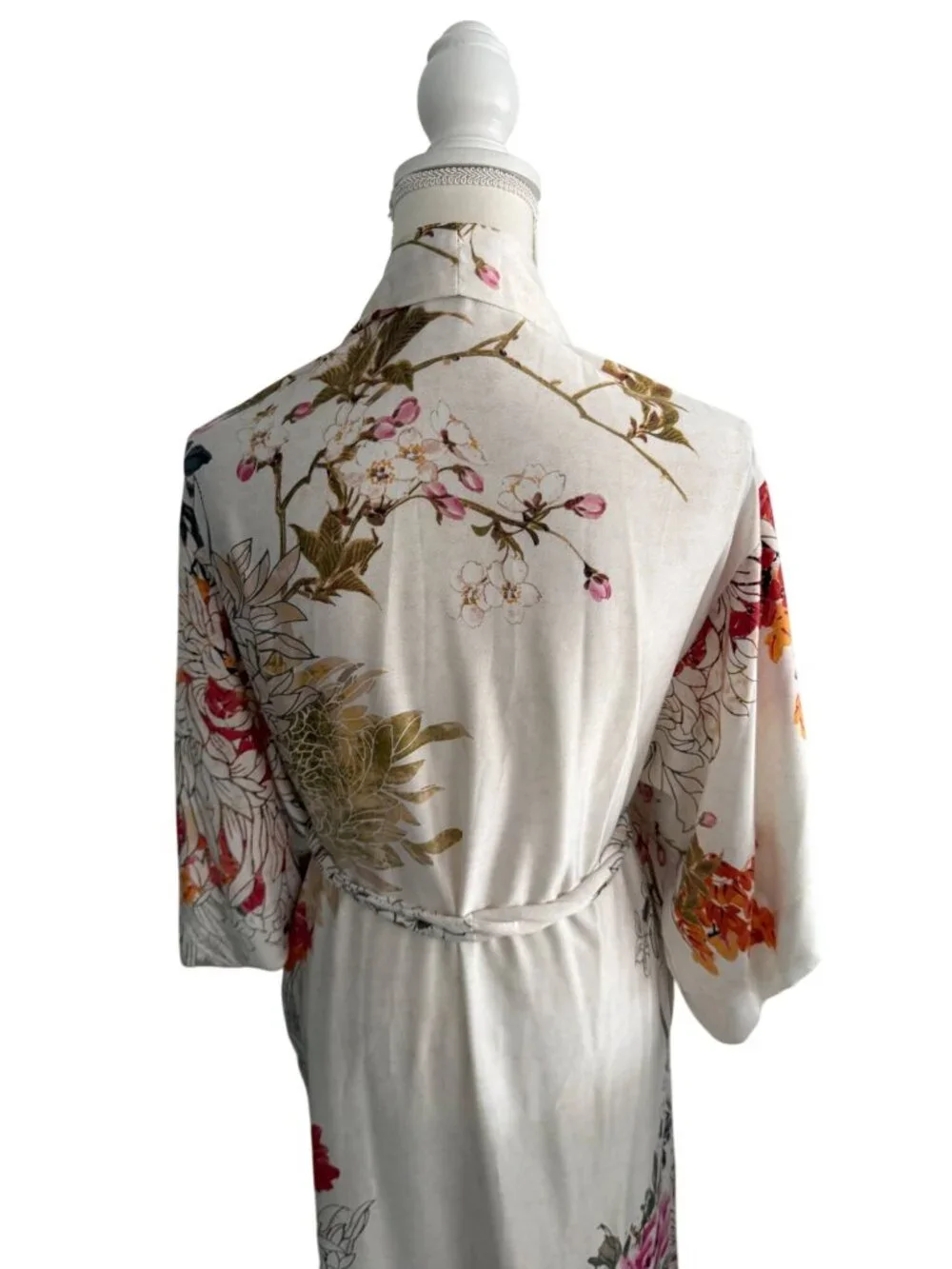 NATORI Floral Slip Belted Robe Size Small - Picture 7 of 8